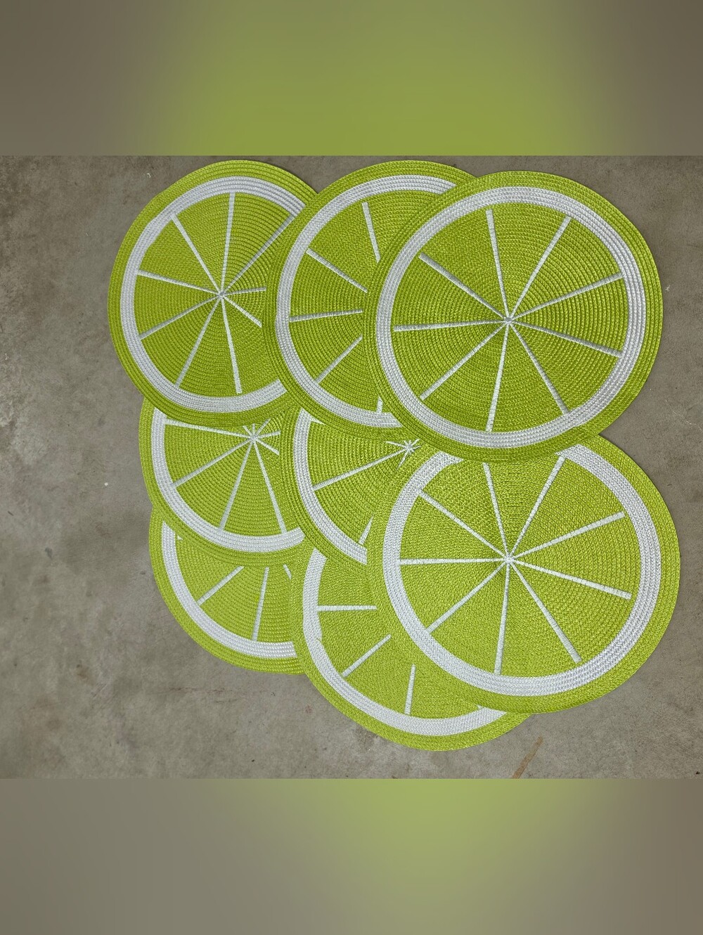 Pier 1 Imports Set of 8 Lime Citrus Slice Round Placemats